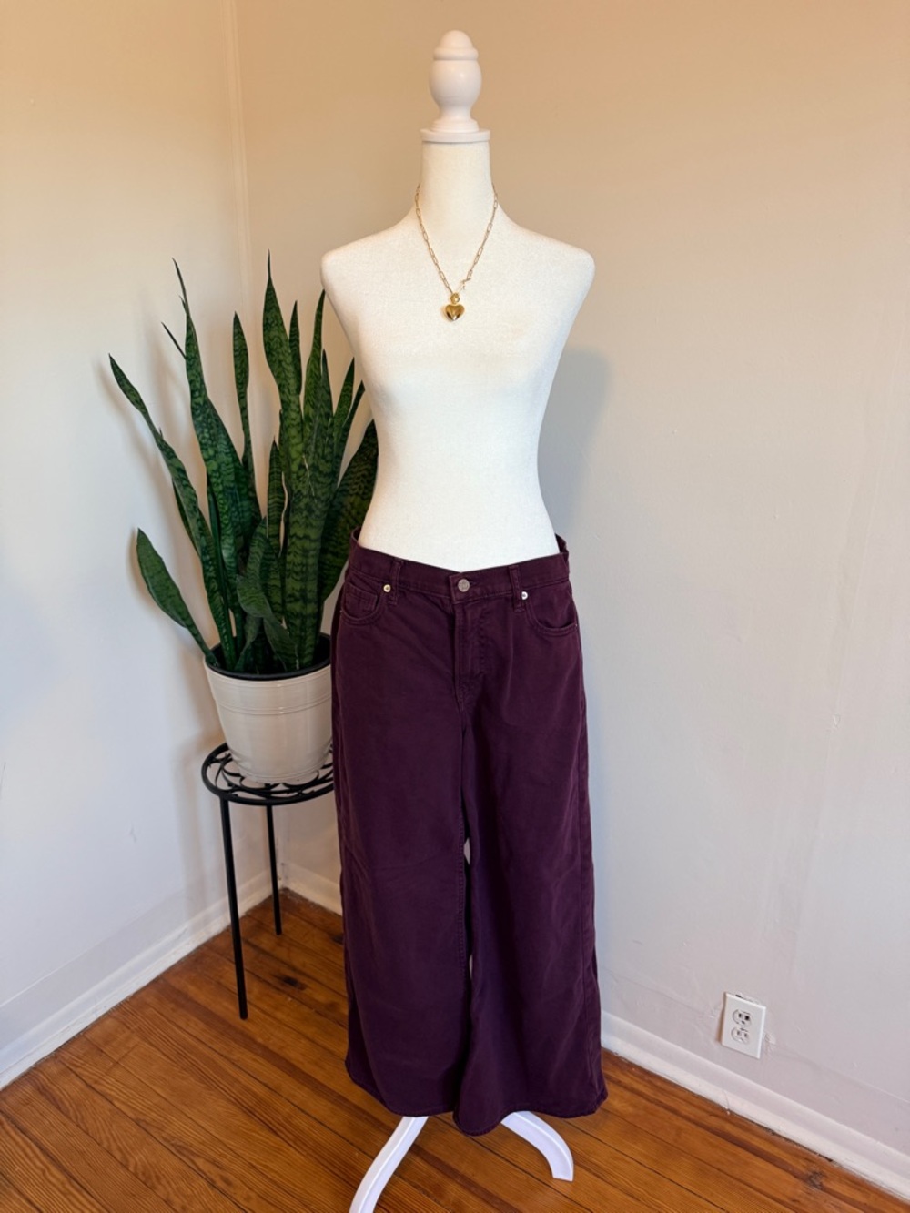 GAP | Baggy Mid Rise Ultrasoft Denim in Deep Burgundy